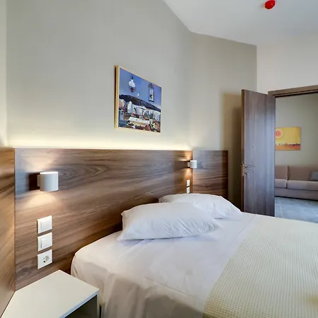 Lägenhetshotell Comfort 4*