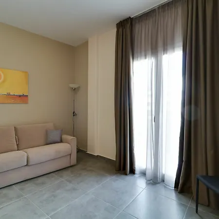 Aparthotel Comfort 4*